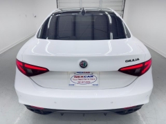 Used 2020  Alfa Romeo Giulia 4d Sedan RWD Sport at NEXCAR near Spring&comma; TX