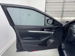 Used 2021  Nissan Maxima SV 3&period;5L at NEXCAR near Spring&comma; TX