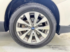 Used 2019  Subaru Outback 4d SUV 2&period;5i Touring at NEXCAR near Spring&comma; TX