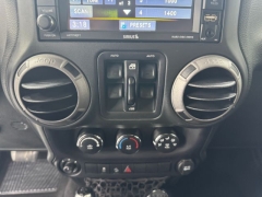 Used 2015  Jeep Wrangler Unlimited 4d Convertible Sport Willys Wheeler at NEXCAR near Spring&comma; TX