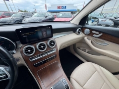 Used 2021  Mercedes-Benz GLC GLC 300 SUV at NEXCAR near Spring, TX