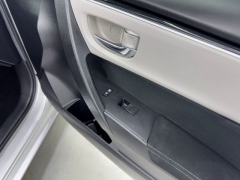 Used 2019  Toyota Corolla 4d Sedan LE at NEXCAR near Spring&comma; TX