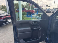 Used 2019  Chevrolet Silverado 1500 2WD Crew Cab RST at NEXCAR near Spring, TX