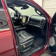 Used 2019  Ram 1500 4WD Crew Cab Limited at NEXCAR near Spring, TX