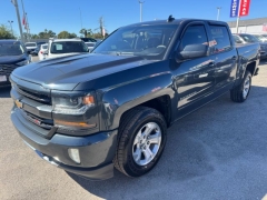 Used 2017  Chevrolet Silverado 1500 4WD Crew Cab LT Z71 at NEXCAR near Spring, TX