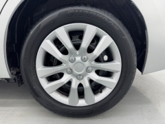 Used 2019  Toyota Corolla 4d Sedan LE at NEXCAR near Spring&comma; TX