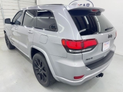 Used 2019  Jeep Grand Cherokee 4d SUV 4WD Laredo Altitude at NEXCAR near Spring, TX