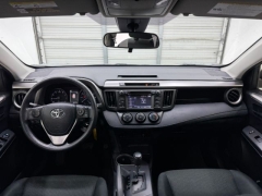 Used 2018  Toyota RAV4 4d SUV FWD LE at NEXCAR near Spring&comma; TX