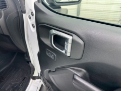 Used 2021  Jeep Gladiator Sport S 4x4 at NEXCAR near Spring&comma; TX