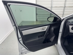 Used 2019  Toyota Corolla 4d Sedan LE at NEXCAR near Spring&comma; TX