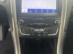 Used 2020  Ford Fusion 4d Sedan FWD SE 1&period;5L EcoBoost at NEXCAR near Spring&comma; TX
