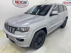 Used 2019  Jeep Grand Cherokee 4d SUV 4WD Laredo Altitude at NEXCAR near Spring, TX