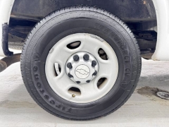 Used 2017  Chevrolet Express Van 2500 Van at NEXCAR near Spring&comma; TX
