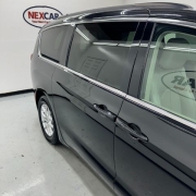 Used 2021  Chrysler Voyager LXI FWD at NEXCAR near Spring, TX