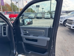 Used 2014  Ram 1500 2WD Crew Cab Lone Star Longbed at NEXCAR near Spring&comma; TX