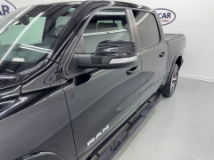 Used 2020  Ram 1500 2WD Crew Cab Laramie at NEXCAR near Spring&comma; TX
