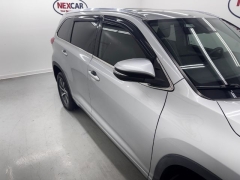 Used 2018  Toyota Highlander 4d SUV FWD XLE at NEXCAR near Spring&comma; TX