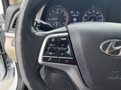 Used 2017  Hyundai Elantra 4d Sedan SE Auto at NEXCAR near Spring, TX