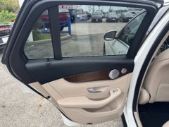 Used 2021  Mercedes-Benz GLC GLC 300 SUV at NEXCAR near Spring, TX