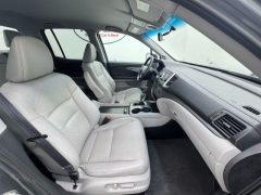 Used 2017  Honda Ridgeline Crew Cab AWD RTL at NEXCAR near Spring&comma; TX