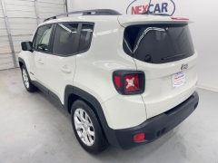 Used 2018  Jeep Renegade 4d SUV FWD Latitude at NEXCAR near Spring&comma; TX