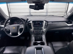 Used 2019  Chevrolet Suburban 4d SUV 4WD LT at NEXCAR near Spring&comma; TX
