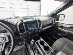 Used 2017  Ford F-150 2WD SuperCrew XLT 5 1&sol;2 at NEXCAR near Spring&comma; TX