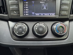 Used 2018  Toyota RAV4 4d SUV FWD LE at NEXCAR near Spring&comma; TX