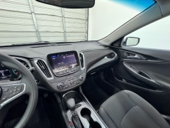 Used 2021  Chevrolet Malibu 4dr Sdn LT at NEXCAR near Spring&comma; TX