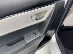 Used 2019  Toyota Corolla 4d Sedan LE at NEXCAR near Spring&comma; TX