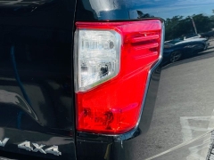 Used 2018  Nissan Titan XD 4WD Crew Cab SV at NEXCAR near Spring, TX