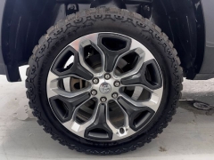 Used 2019  Ram 1500 4WD Crew Cab Longhorn at NEXCAR near Spring&comma; TX