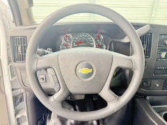 Used 2019  Chevrolet Express Van 2500 Van at NEXCAR near Spring&comma; TX