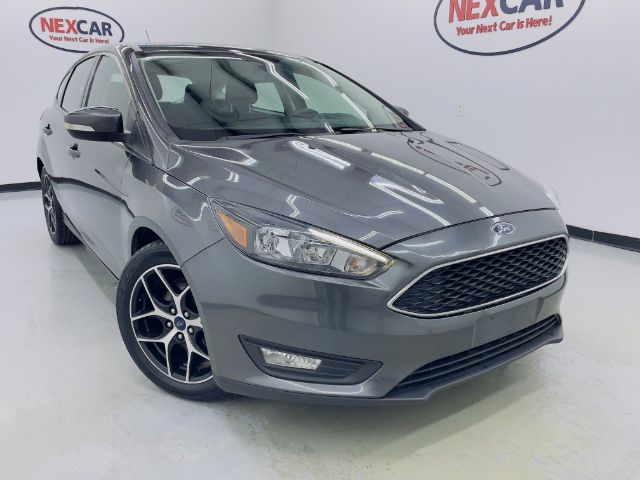 Used 2018  Ford Focus 4d Hatchback SEL at NEXCAR near Spring, TX