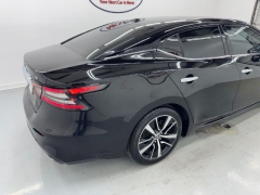 Used 2021  Nissan Maxima SV 3&period;5L at NEXCAR near Spring&comma; TX