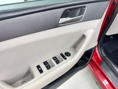 Used 2019  Hyundai Sonata 4d Sedan SE at NEXCAR near Spring&comma; TX