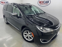  2020 Chrysler Pacifica 4d Wagon Limited at NEXCAR near Spring, TX