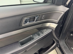 Used 2018  Ford Explorer XLT 4WD at NEXCAR near Spring&comma; TX