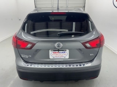 Used 2018  Nissan Rogue Sport 4d SUV FWD SL at NEXCAR near Spring&comma; TX
