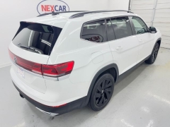 Used 2024  Volkswagen Atlas 2&period;0T SE w&sol;Technology FWD at NEXCAR near Spring&comma; TX