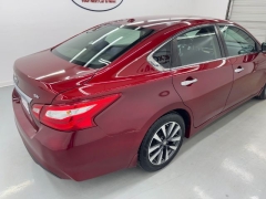 Used 2017  Nissan Altima 4d Sedan 2&period;5L SV at NEXCAR near Spring&comma; TX
