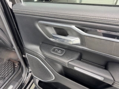 Used 2020  Ram 1500 2WD Crew Cab Laramie at NEXCAR near Spring&comma; TX