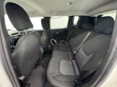 Used 2017  Jeep Renegade 4d SUV FWD Latitude at NEXCAR near Spring, TX