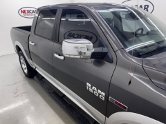 Used 2016  Ram 1500 2WD Crew Cab Laramie at NEXCAR near Spring&comma; TX