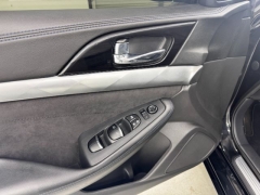 Used 2016  Nissan Maxima 4d Sedan SR at NEXCAR near Spring&comma; TX