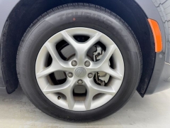 Used 2020  Chrysler Pacifica 4d Wagon Limited at NEXCAR near Spring, TX