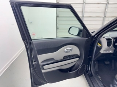 Used 2015  Kia Soul 4d Hatchback &plus; at NEXCAR near Spring&comma; TX