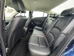 Used 2018  Mazda Mazda3 4d Sedan Touring Auto at Nexcar near Spring&comma; TX