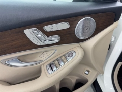 Used 2021  Mercedes-Benz GLC GLC 300 SUV at NEXCAR near Spring&comma; TX