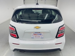 Used 2017  Chevrolet Sonic 4d Hatchback LT w/1FL at NEXCAR near Spring, TX